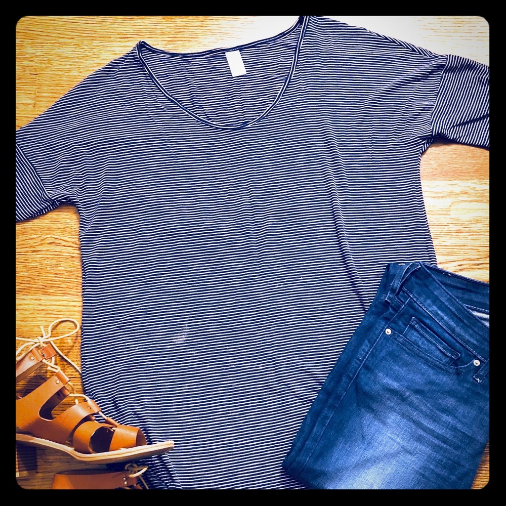 Navy and white striped tunic top - M